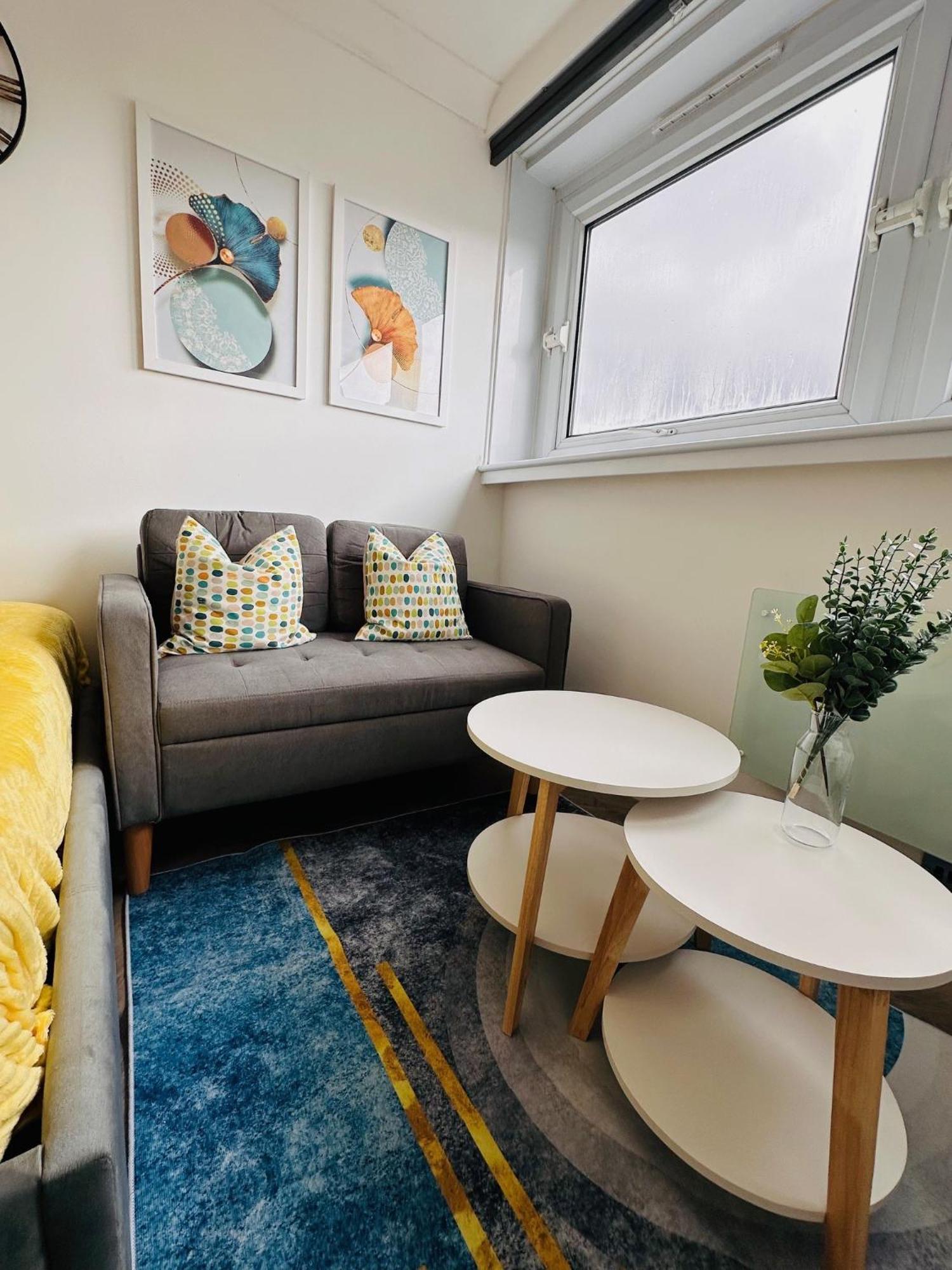 R1 - Private Room In Modern Shared Apartment, Each With Kitchenette, Central Μπέρμιγχαμ Εξωτερικό φωτογραφία